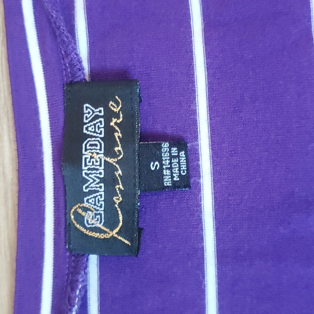 LSU top size medium - Picture 2 of 3